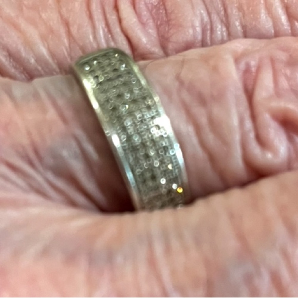 Silver 925 Band Ring with Diamond Accents